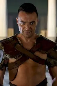 Spartacus: Gia Tộc Ashur